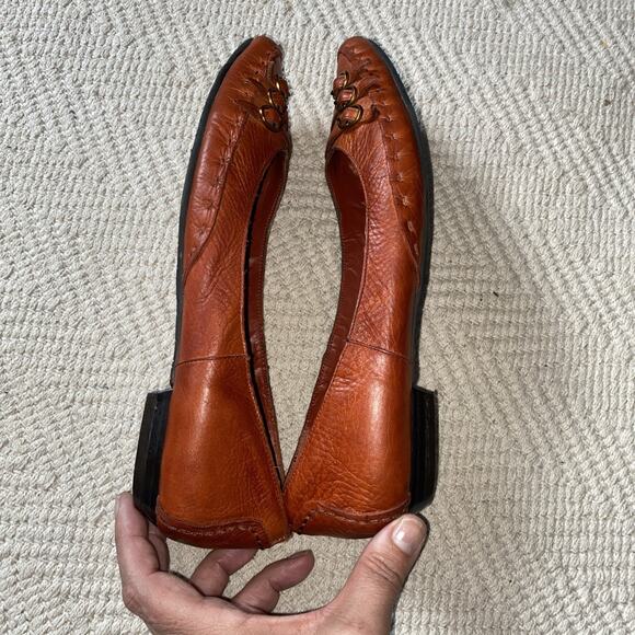 Arturo Chiang Brown Flats with Buckle Detail - Picture 8 of 10